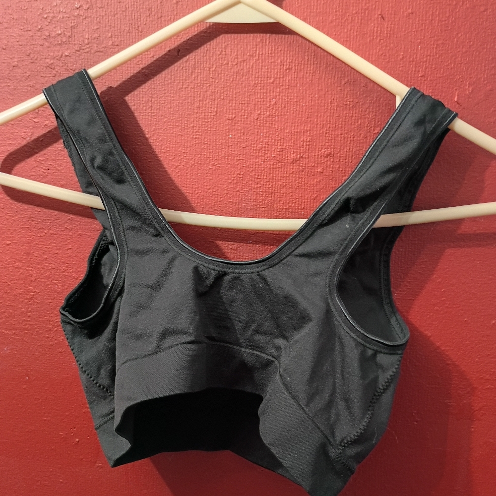 Destination Maternity Charcoal Sports Bra - Picture 4 of 5